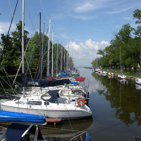 Holiday Homes In Balatonmariafuerdo 48114 外观 照片
